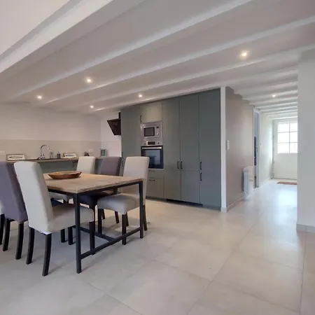 Hébergement de vacances Maison En Pierre Renovee *